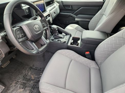 New 2026 Toyota Tacoma SR5 AWD/4WD image 8