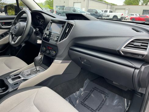 Used 2023 Subaru Forester AWD/4WD image 35