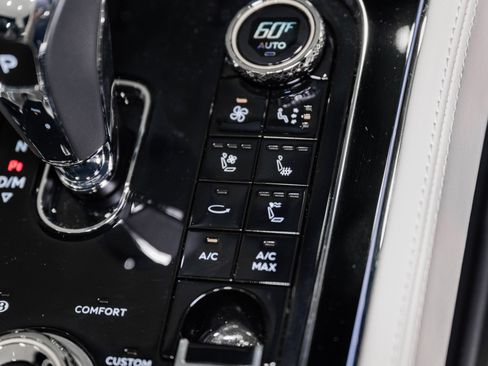 New 2026 Bentley Continental GTC AWD/4WD image 43