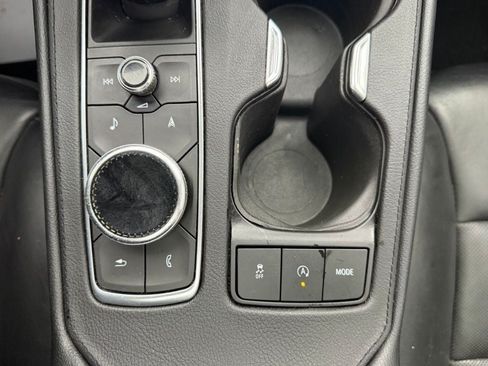 Used 2019 Cadillac XT4 Sport AWD/4WD image 35