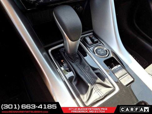 New 2025 Mitsubishi Eclipse Cross SE image 12