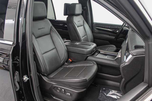 Used 2023 GMC Yukon Denali AWD/4WD image 24