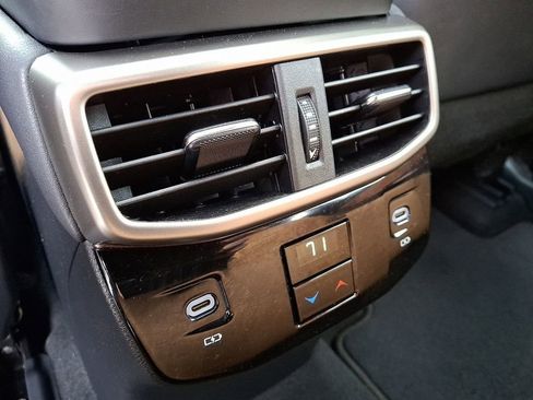 Used 2024 Lexus RX 350 Premium image 11