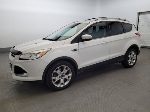 Used 2015 Ford Escape Titanium AWD/4WD image 2