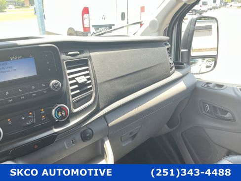 Used 2023 Ford Transit 250 Medium Roof RWD image 24