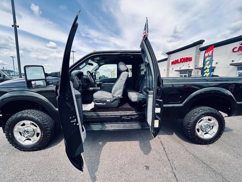 Used 2014 Ford F250 XLT w/ XLT Interior Package image 25
