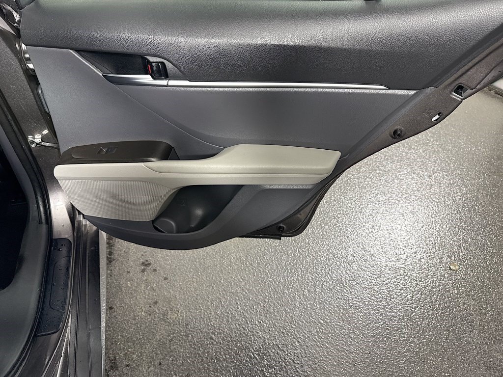 Used 2022 Toyota Camry LE FWD image 26