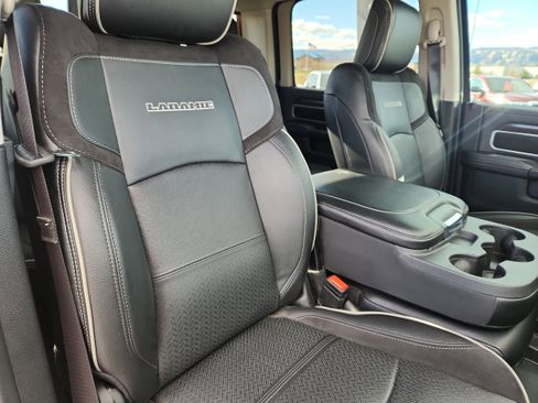 Used 2024 RAM 3500 Laramie image 13