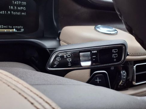 Used 2023 Lincoln Aviator Reserve w/ Equipment Group 201A RWD image 20