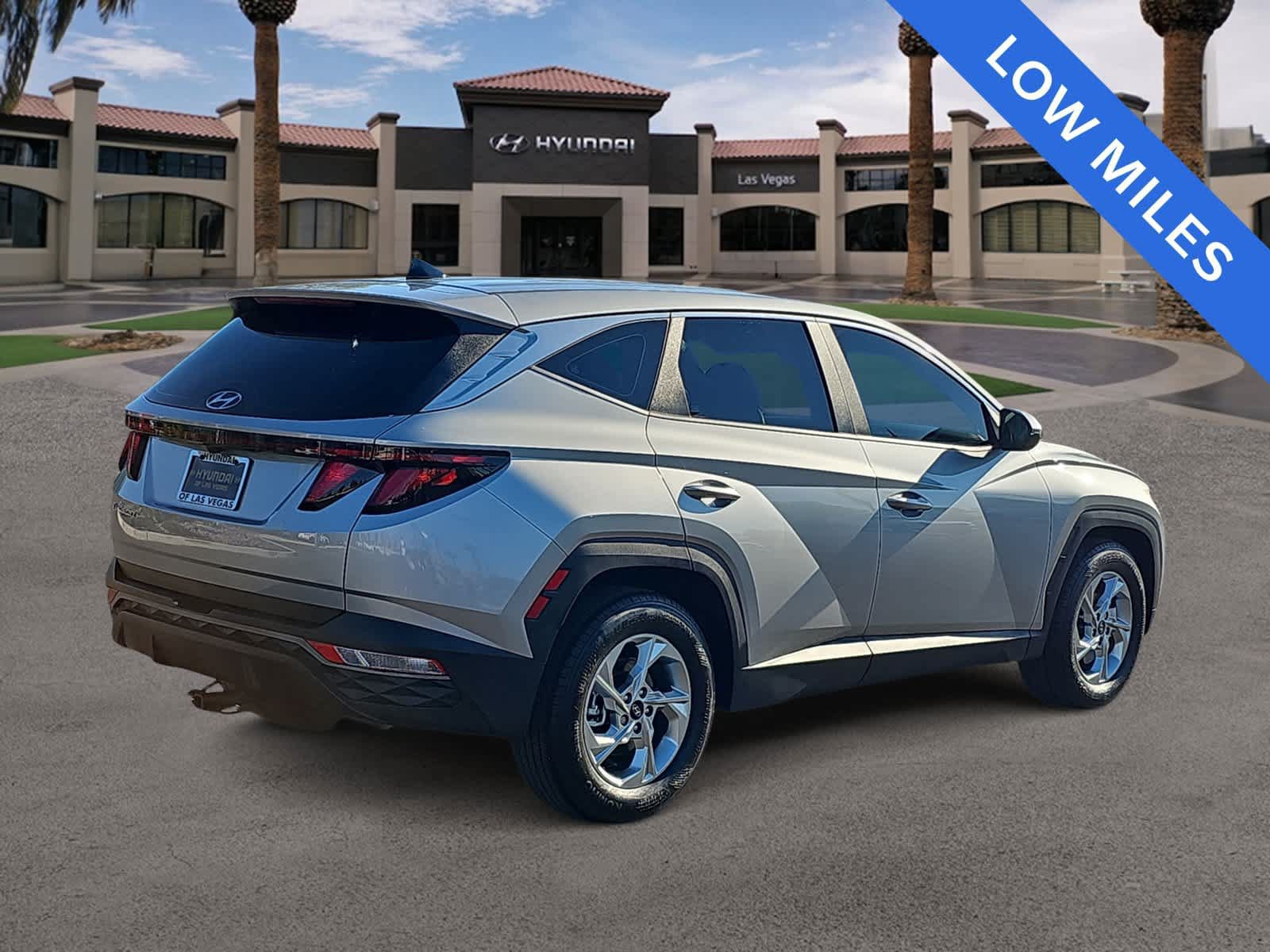 Certified 2024 Hyundai Tucson SE FWD image 8