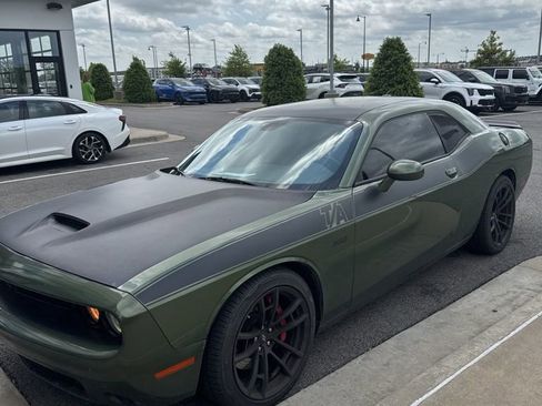 Used 2021 Dodge Challenger R/T Scat Pack w/ T/A Package RWD image 9