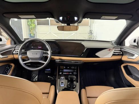 Used 2025 Audi A5 2.0T Premium Plus AWD/4WD image 30