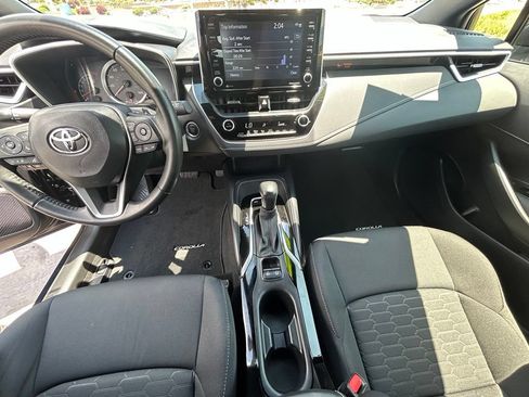 Used 2022 Toyota Corolla SE FWD image 17