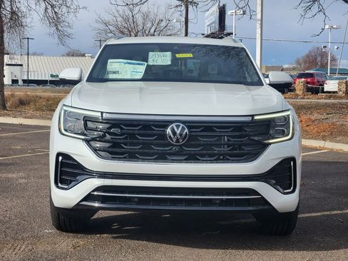 New 2026 Volkswagen Atlas Cross Sport SEL Premium R-Line AWD/4WD image 5