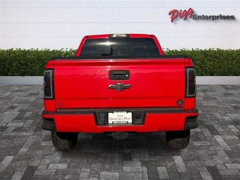 Used 2018 Chevrolet Silverado 1500 Custom w/ Custom Value Package image 9