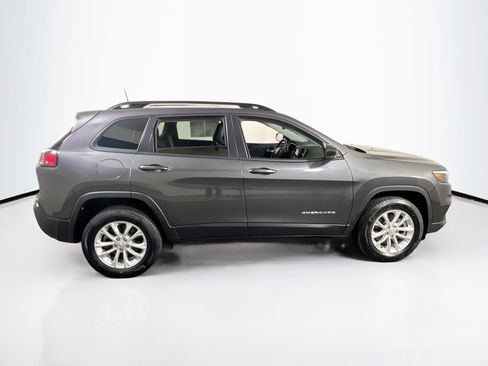 Used 2022 Jeep Cherokee Latitude Lux w/ Sun & Sound Group image 4