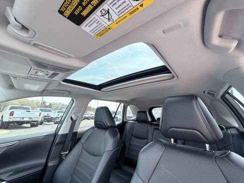 Used 2024 Toyota RAV4 Limited image 11