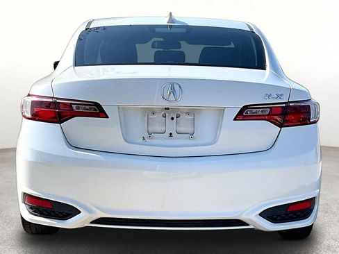 Used 2017 Acura ILX FWD image 4