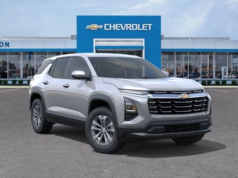 New 2026 Chevrolet Equinox LT w/ Convenience Package II FWD image 7