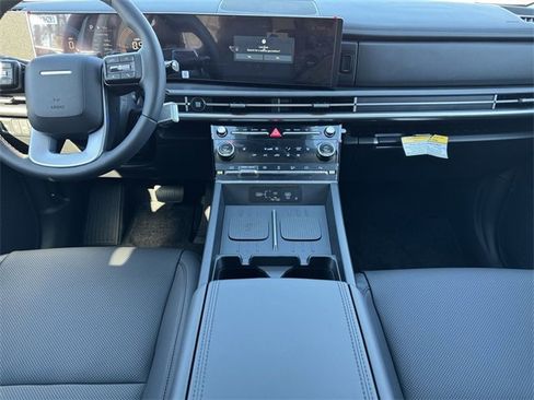 New 2025 Hyundai Santa Fe XRT image 12