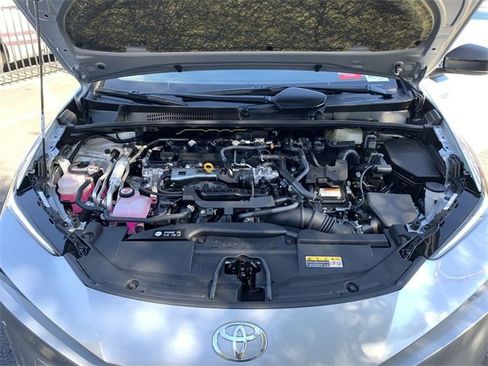 Certified 2025 Toyota Prius Plug-In Hybrid image 16