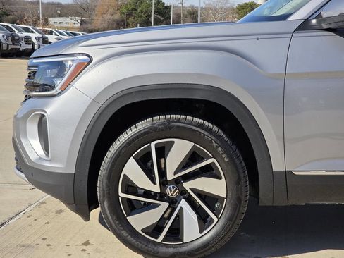 New 2026 Volkswagen Atlas SEL AWD/4WD image 6