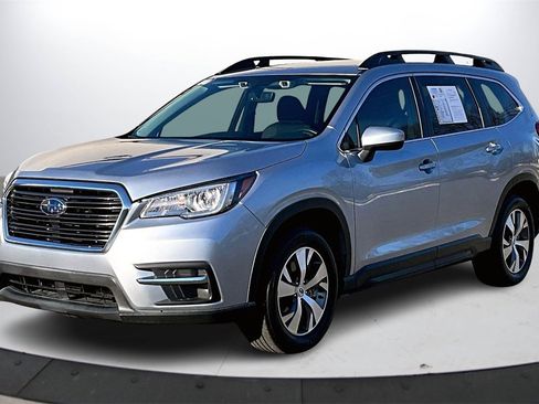 Used 2021 Subaru Ascent Premium w/ Convenience Package image 4