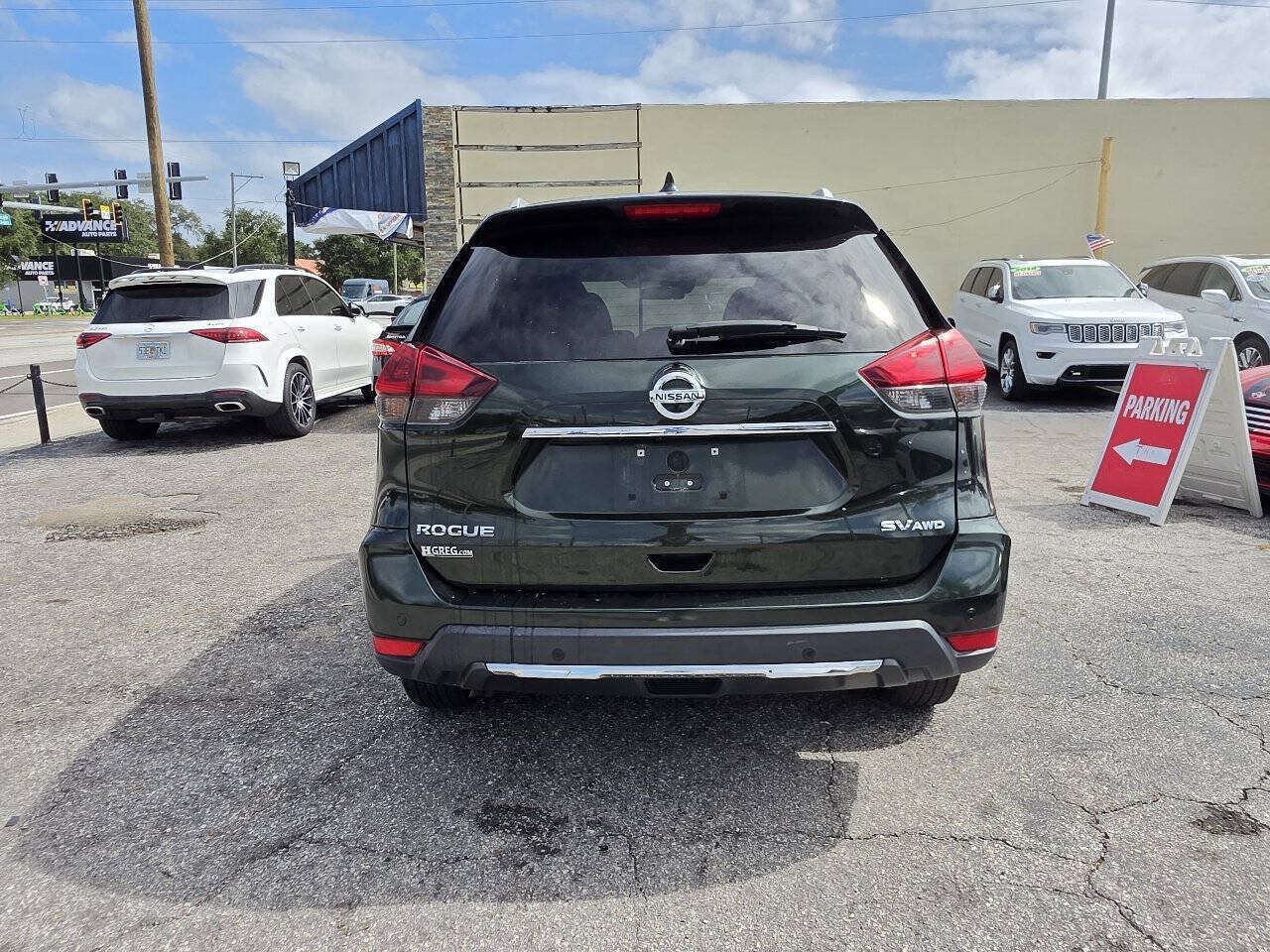 Used 2020 Nissan Rogue SV AWD/4WD image 7