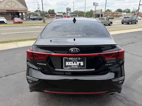 Used 2021 Kia Forte GT-Line w/ GT-Line Premium Package FWD image 4