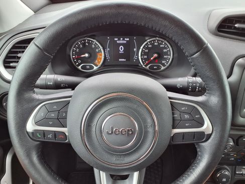 Certified 2019 Jeep Renegade Latitude w/ Cold Weather Group AWD/4WD image 12