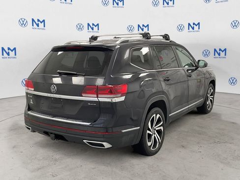 Used 2023 Volkswagen Atlas SEL image 4