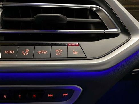 Used 2023 BMW X5 xDrive40i w/ Premium Package image 55