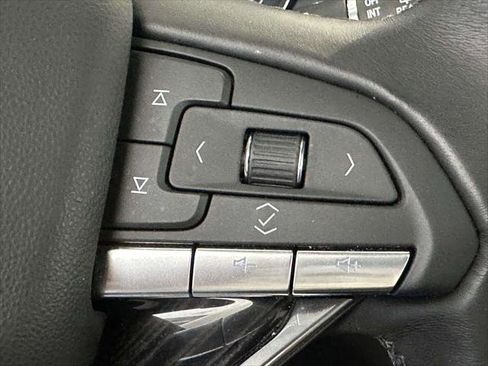 Certified 2025 Cadillac XT6 Premium Luxury w/ Technology Package image 33