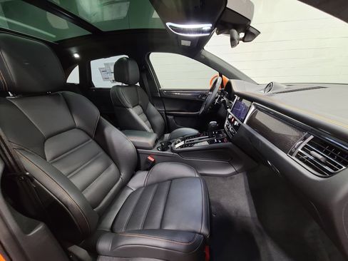 New 2026 Porsche Macan GTS image 29