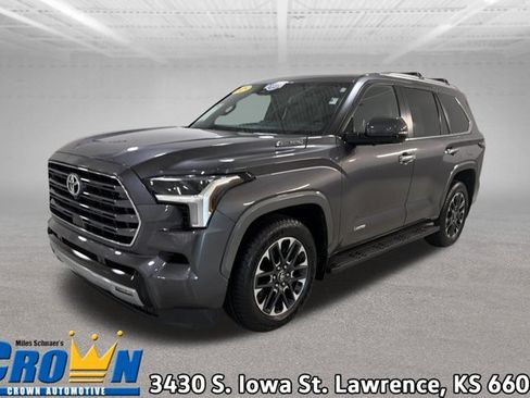 Used 2025 Toyota Sequoia Limited w/ Tow Technology Package AWD/4WD image 1
