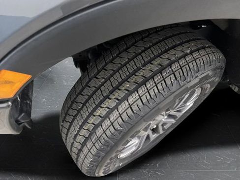 Used 2022 Ford Ranger XLT w/ Equipment Group 302A High image 37