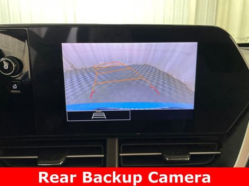 Used 2024 Chevrolet Trax RS w/ Driver Confidence Package FWD image 3
