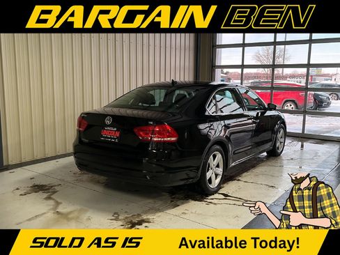 Used 2013 Volkswagen Passat 2.5 SE image 6