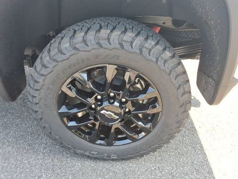 New 2026 Chevrolet Silverado 2500 LTZ w/ LTZ Plus Package AWD/4WD image 19