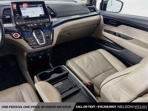 Used 2022 Honda Odyssey Elite image 24