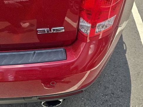 Used 2013 Cadillac SRX Performance FWD image 4