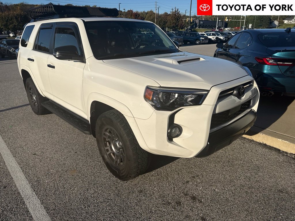 Used 2020 Toyota 4Runner Venture w/ Moonroof Package AWD/4WD image 1