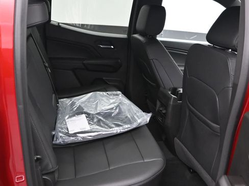 New 2026 GMC Canyon Elevation w/ Convenience Package image 12