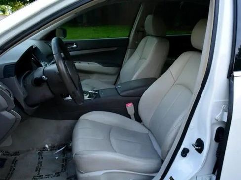 Used 2015 INFINITI Q40 w/ Moonroof Package image 11