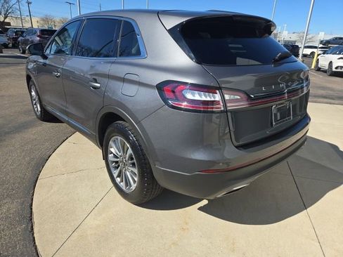 Certified 2022 Lincoln Nautilus AWD w/ Premium Package image 14