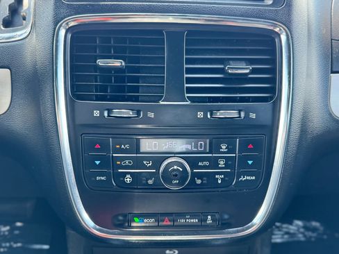 Used 2015 Dodge Grand Caravan R/T w/ Safety Sphere Group image 36