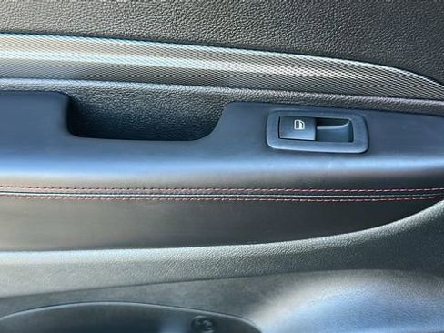 Used 2025 Dodge Durango R/T AWD/4WD image 36