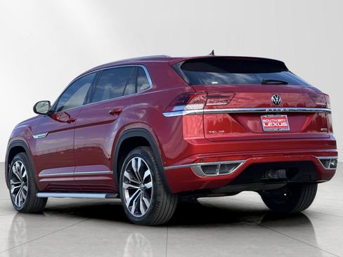 Used 2022 Volkswagen Atlas Cross Sport SEL Premium R-Line image 4