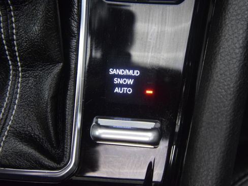 Used 2022 Jeep Compass High Altitude AWD/4WD image 35