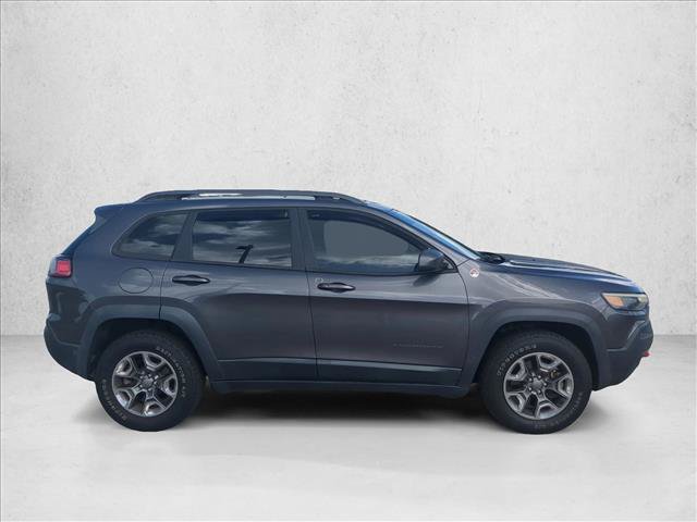 Used 2019 Jeep Cherokee Trailhawk AWD/4WD image 4